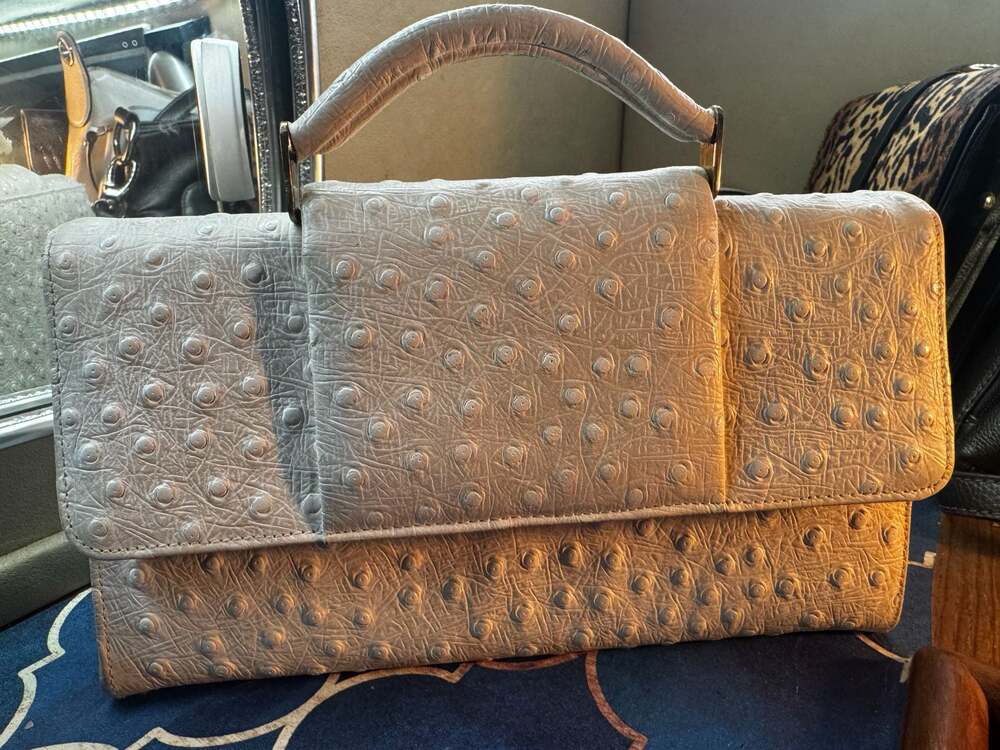 RARE VINTAGE 60s King Ostrich Leather clutch handbag